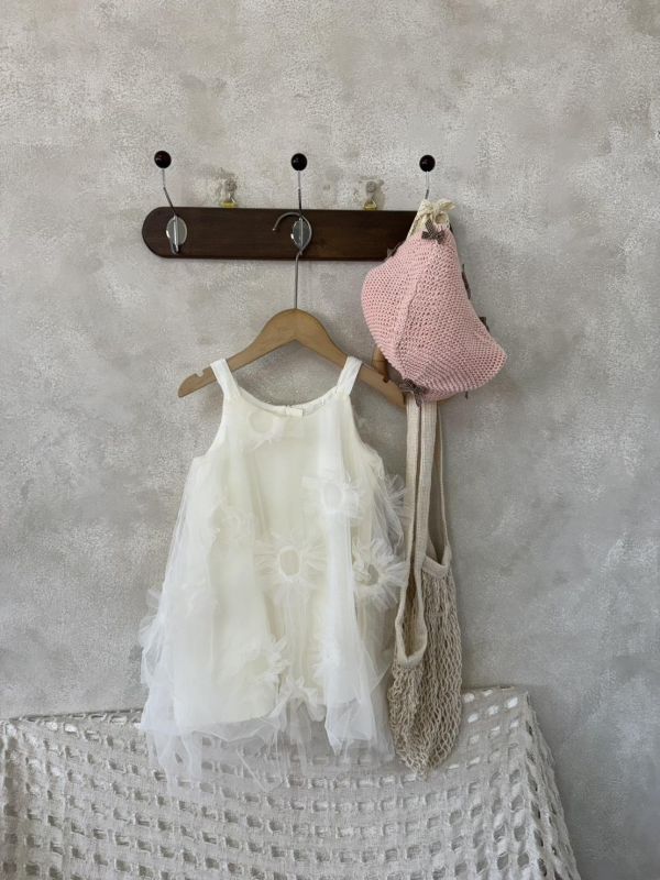 仙女的立體花花紗紗洋裝 