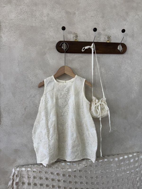 美瘋重工蕾絲花布花苞洋裝(含同款小包) 