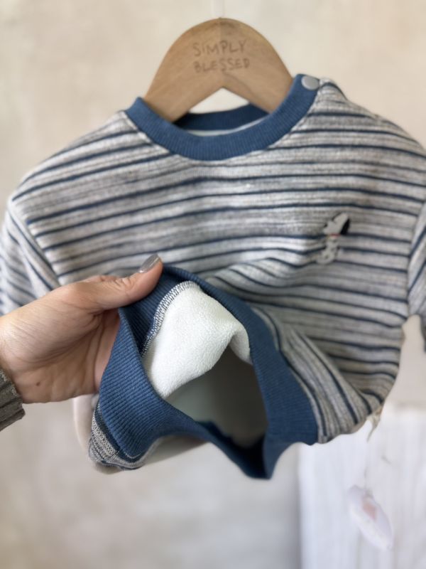 設計假兩件狗狗條紋大學T 