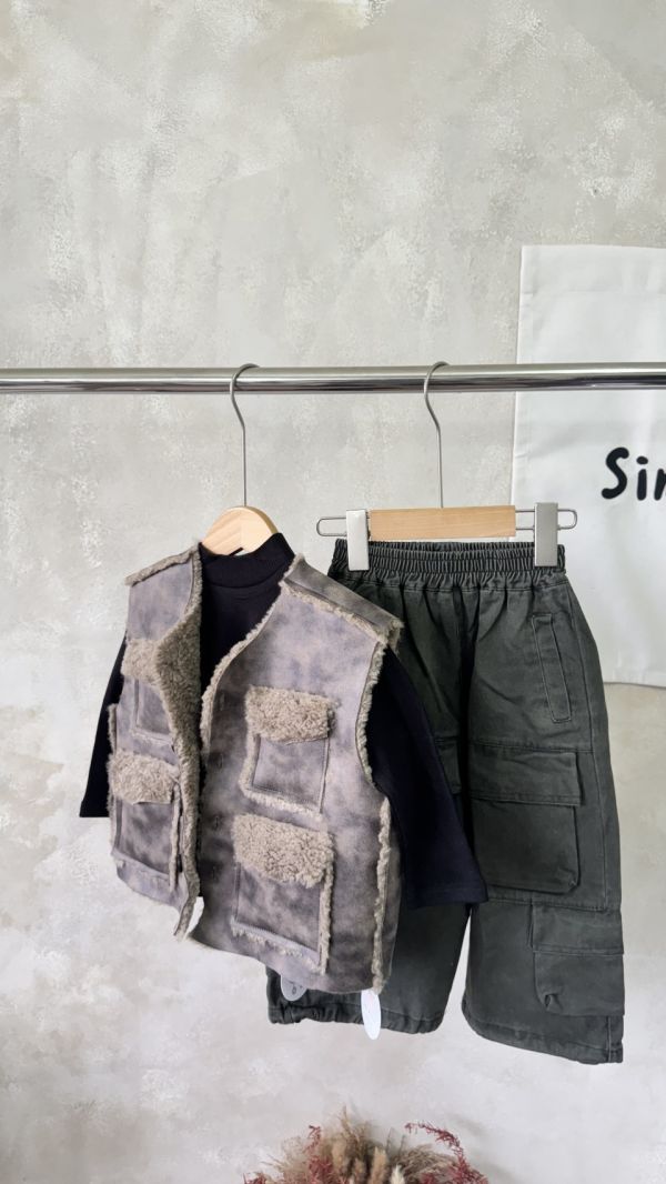 酷！刷色皮面內刷毛背心 