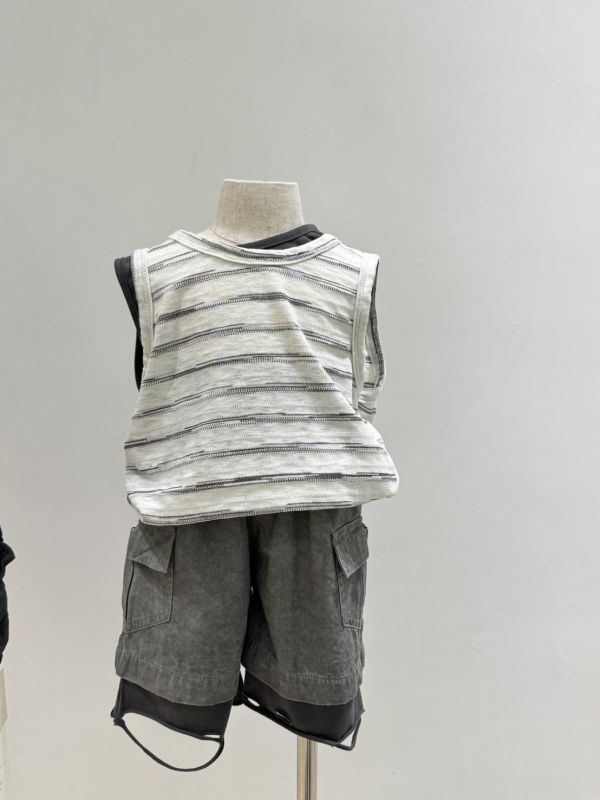 不規則拼接刷破褲 