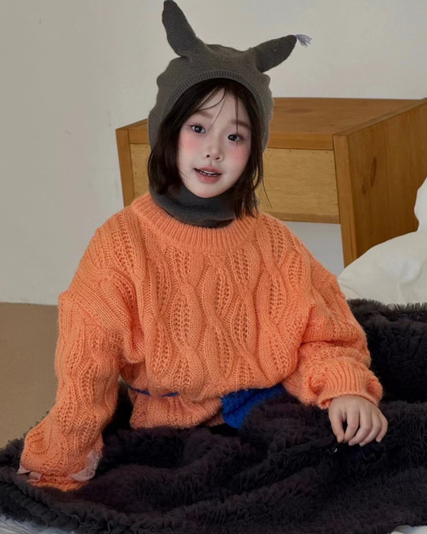 亮色系麻花中長款針織上衣(含羊毛) 