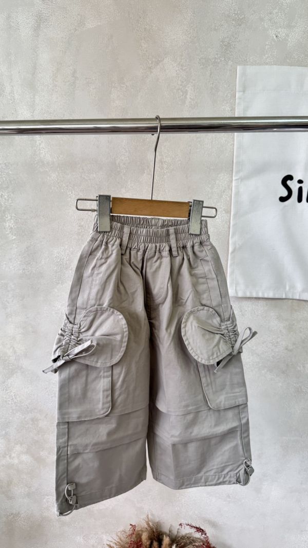 甜酷！蝴蝶結抽繩設計工裝長褲 