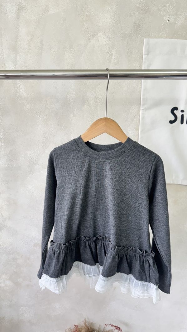 薄款坑條拼接荷葉邊上衣 