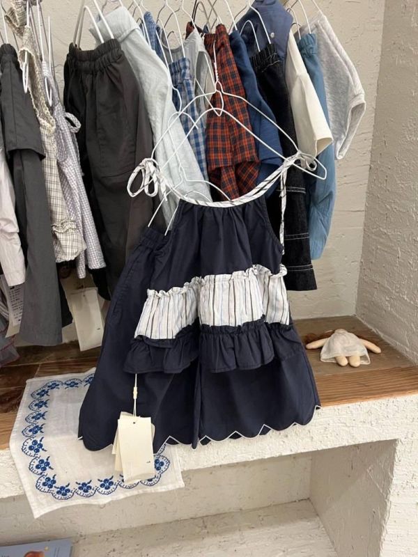 拼接傘狀綁帶波浪邊褲套裝 