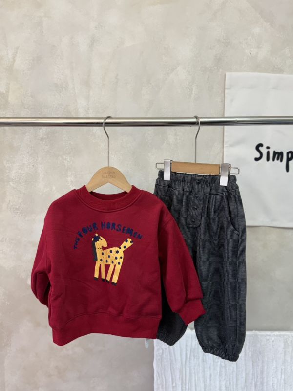 馬年主題紅色大學T 