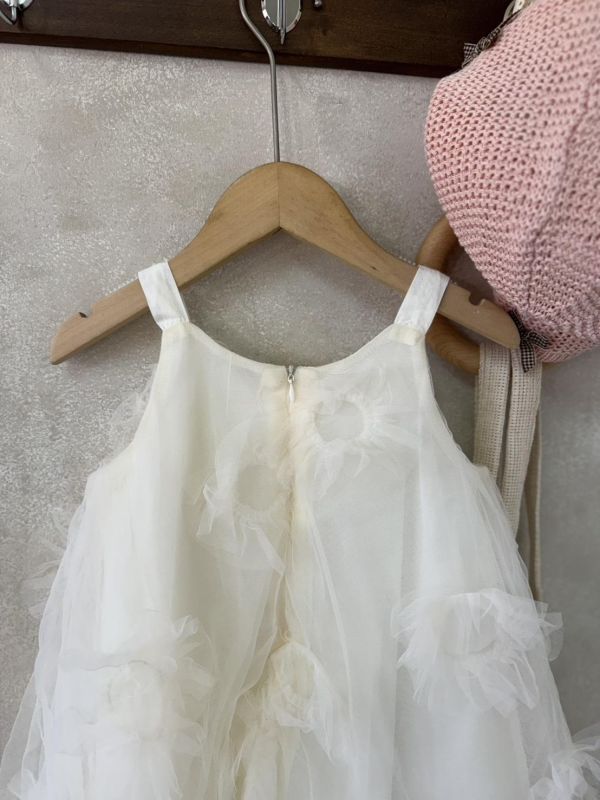 仙女的立體花花紗紗洋裝 