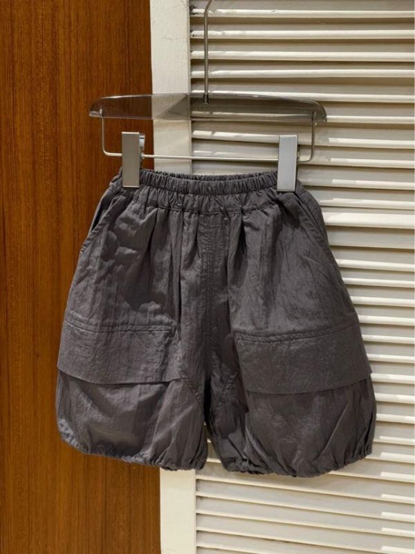 光澤感日系短褲 