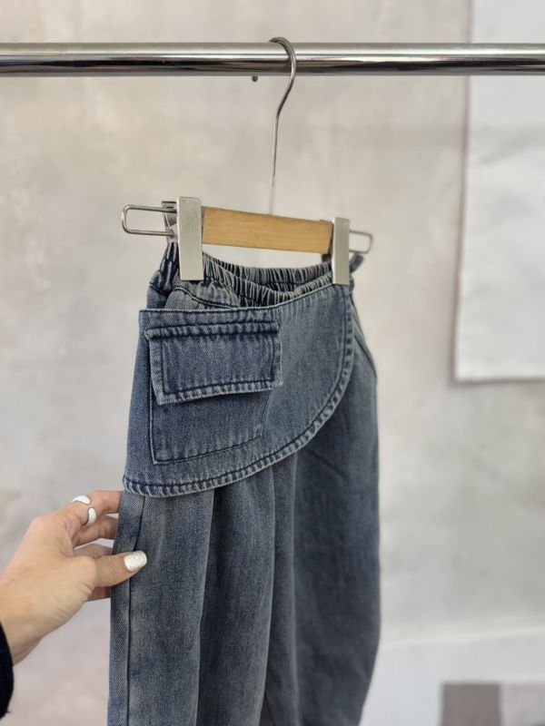 口袋屁簾綁帶加絨軟牛仔燈籠褲 