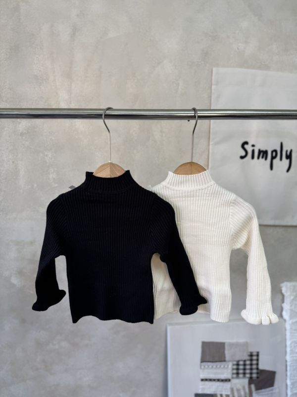 手袖木耳邊針織內搭上衣 