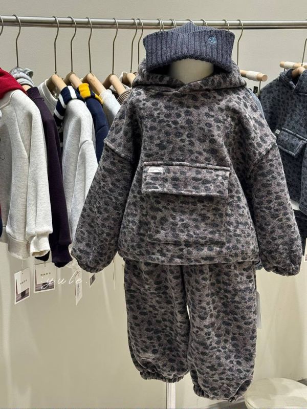 豹紋前口袋連帽加絨套裝 