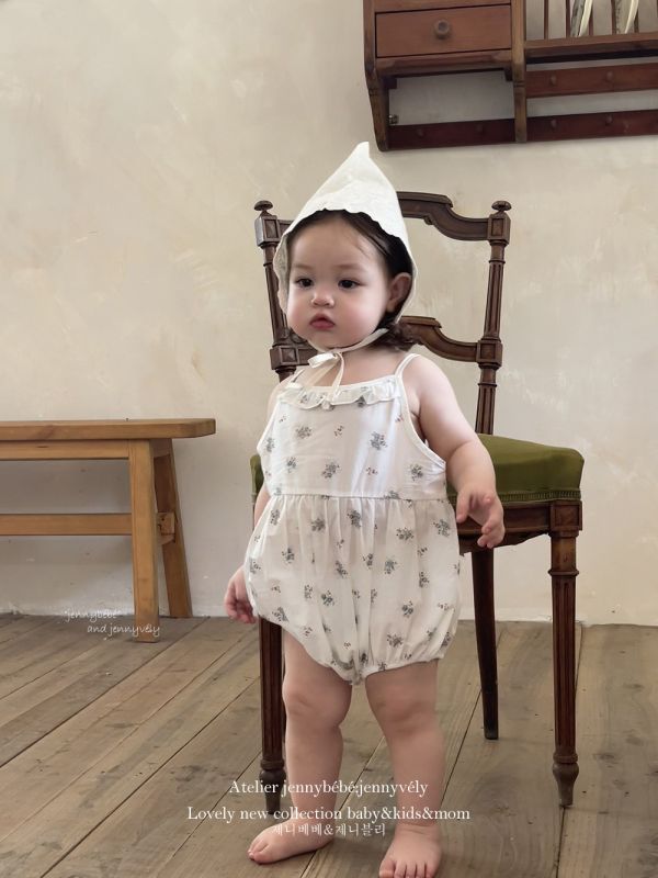 渡假碎花包屁衣 
