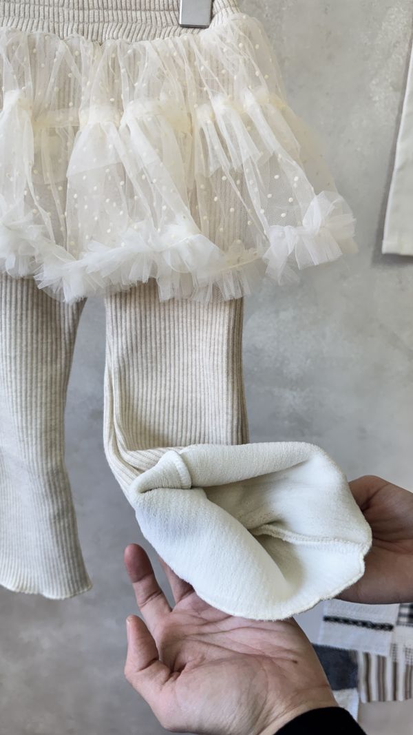 夢幻拼接紗襯裙貼腿刷毛加厚喇叭長褲 