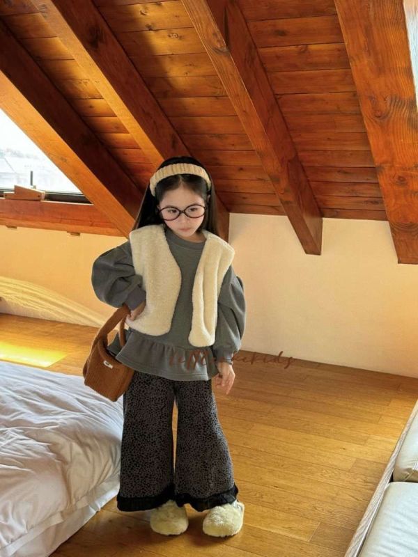 兩件套！毛毛短版背心超韓泡泡袖荷葉邊長版加厚上衣 