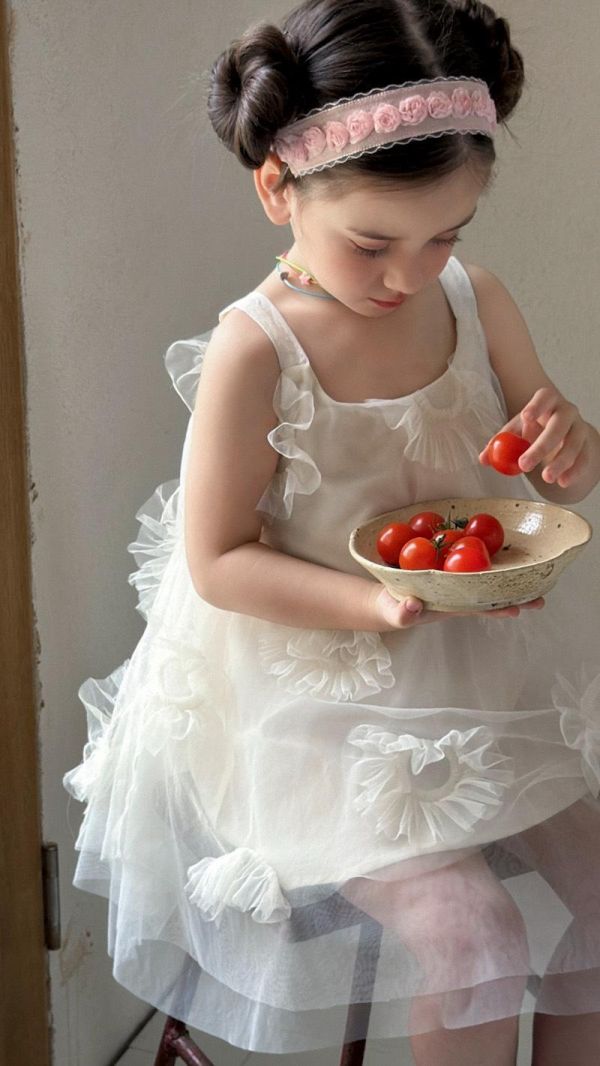 仙女的立體花花紗紗洋裝 