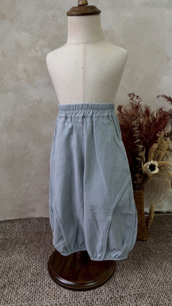 灰藍造型滾邊長褲 