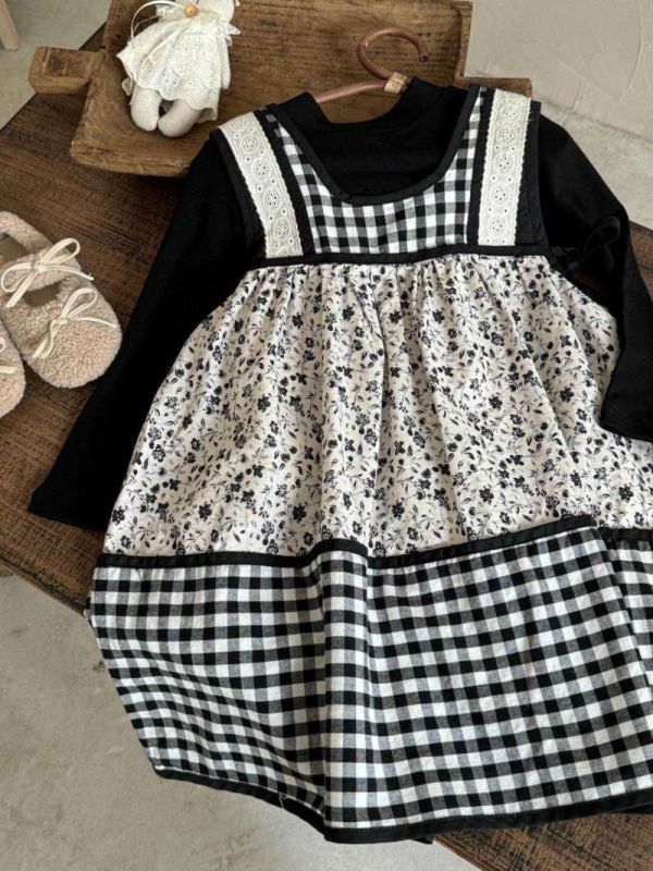 森系氣質碎花拼布連身裙 