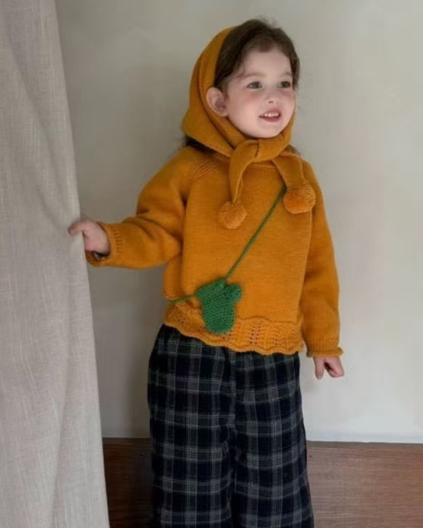 亮眼色系！下擺鉤花針織上衣(含同款球球披肩) 