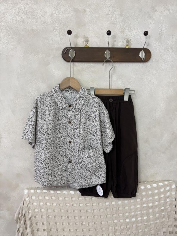 日系渡假碎花襯衫(棉麻很涼！) 