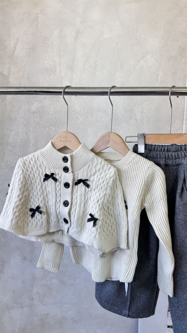 兩件套！蝴蝶結麻花披肩坑條針織上衣套裝 