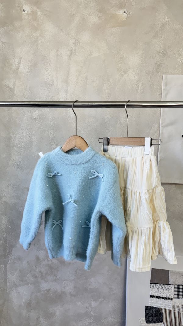 珍珠蝴蝶結軟軟毛針織上衣 