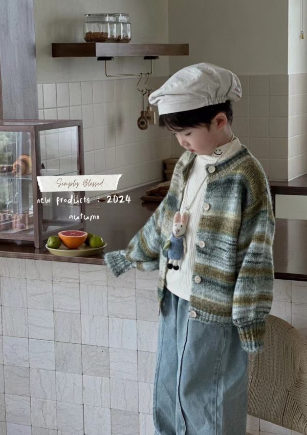 不刺刺漸層線條開襟毛衣外套 