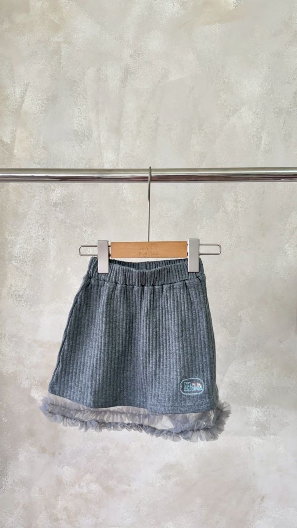 針織刺繡拼紗半裙 