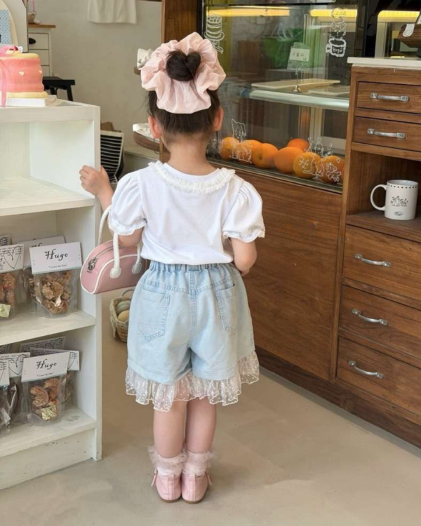小兔子蕾絲邊軟牛仔短褲 