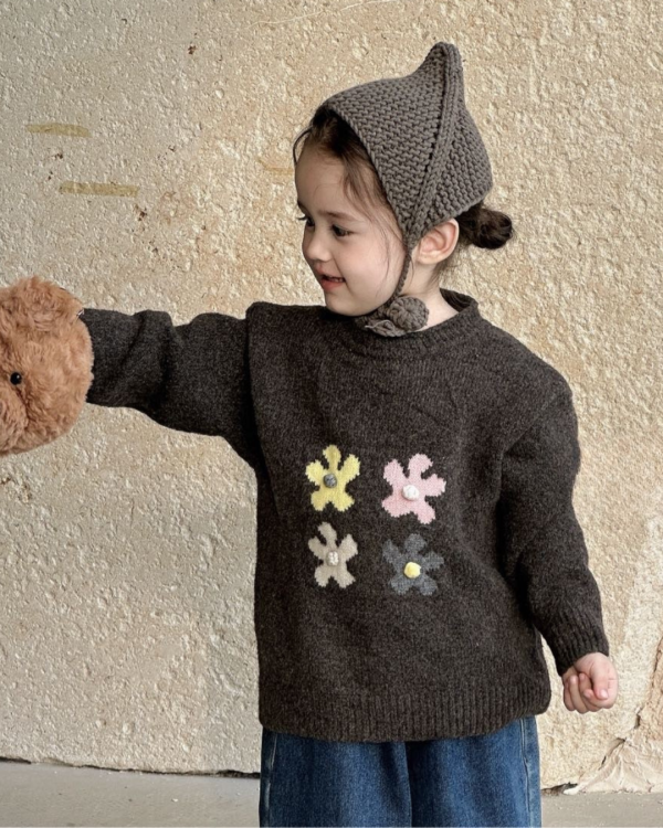 喜歡！日系花朵針織上衣(含8%羊毛) 