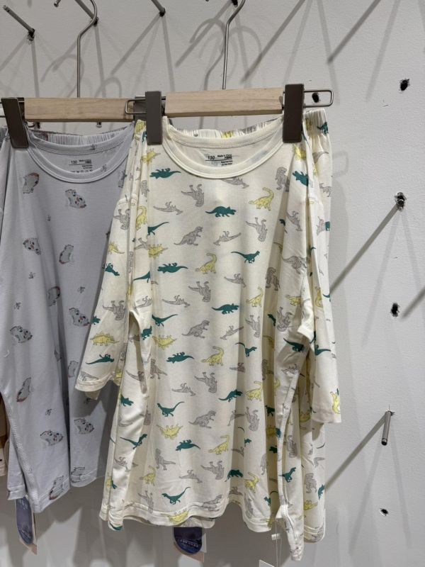 冰蠶絲居家服-綠黃灰恐龍 