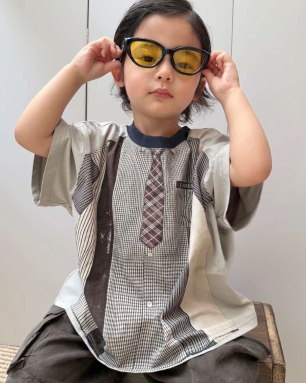 一件又一件格子印花短 T 