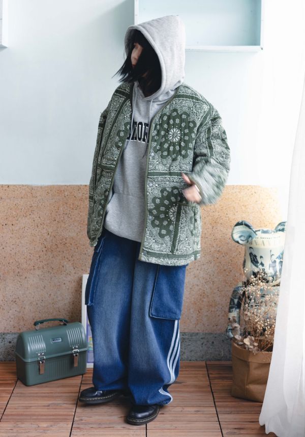 韓國 變形蟲圖騰絎縫外套 
