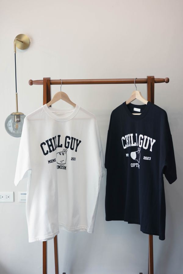 Chill Guy印花短袖上衣 