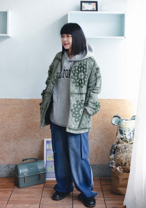 韓國 變形蟲圖騰絎縫外套 
