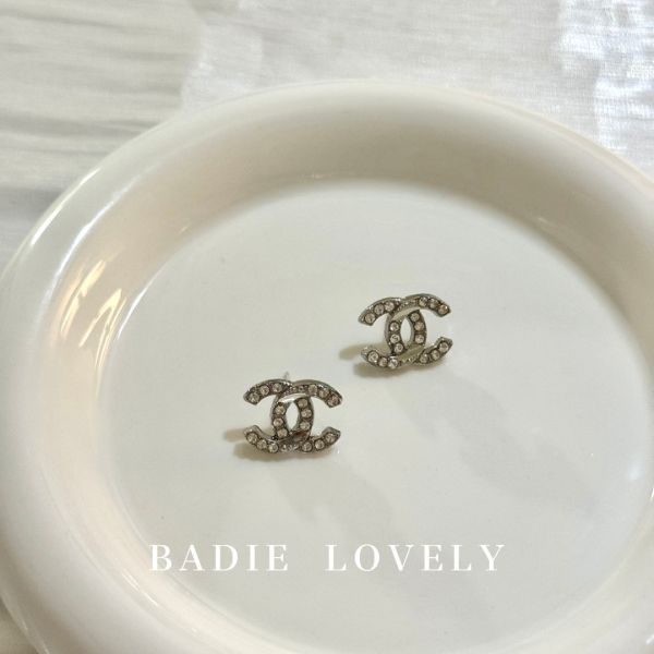 Chanel水波紋水鑽耳環 