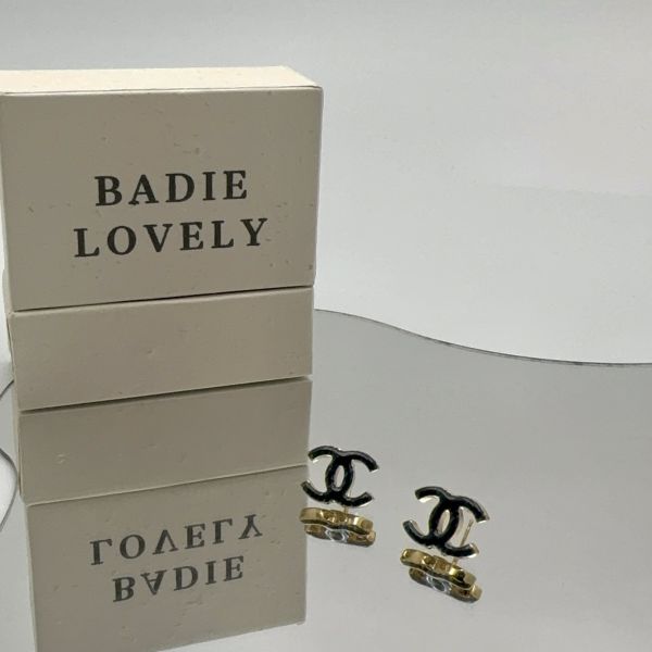 Chanel 牛仔耳環 
