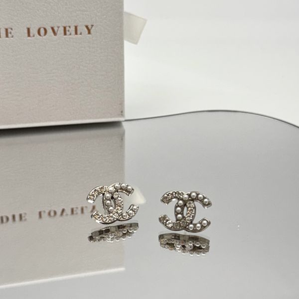 Chanel銀色珍珠水鑽耳環 