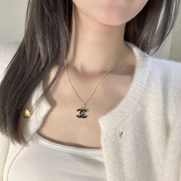 Chanel黑金項鍊 