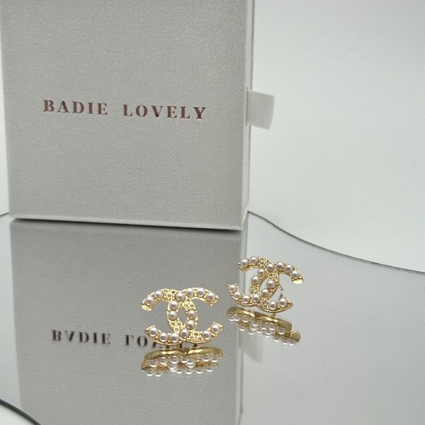 Chanel珍耀年華耳環 