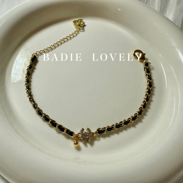 Chanel金色水鑽皮穿手鍊 Chanel金色水鑽皮穿手鍊