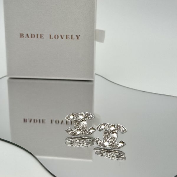 Chanel銀色星鑽耳環 