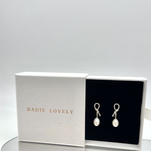 Bow Pearl Earrings｜結心珍珠耳環 