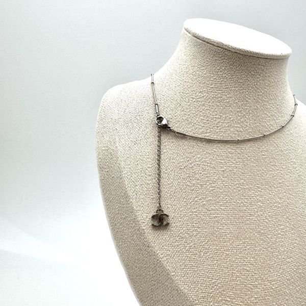 Chanel銀色愛心白字項鏈 