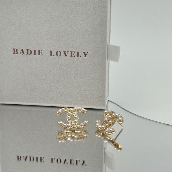 Chanel珍耀年華耳環 