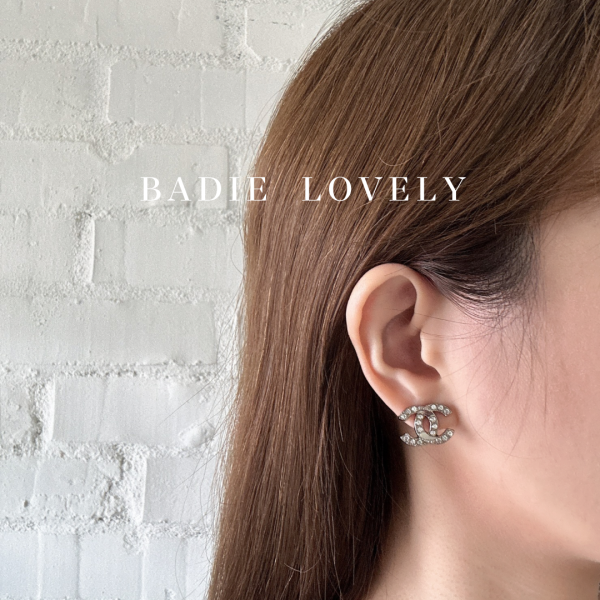Chanel水波紋水鑽耳環 