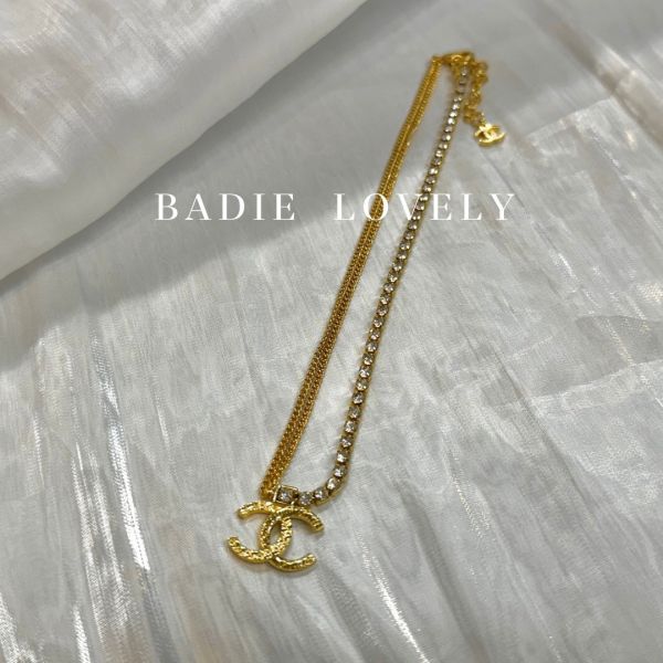 Chanel 金色鋯石水鑽設計感項鍊 