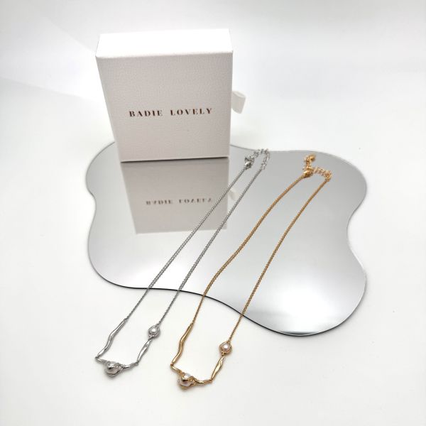 Serpent Pearl 無限蜿蜒珍珠項鍊 