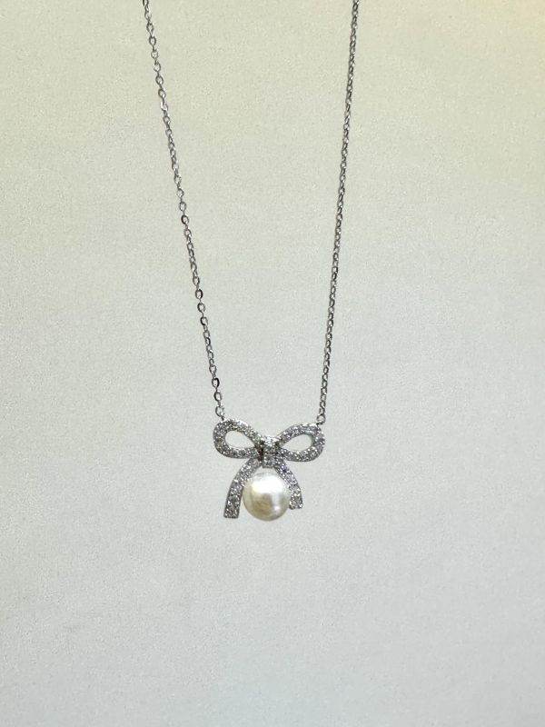 輕法式蝴蝶結珍珠項鍊 