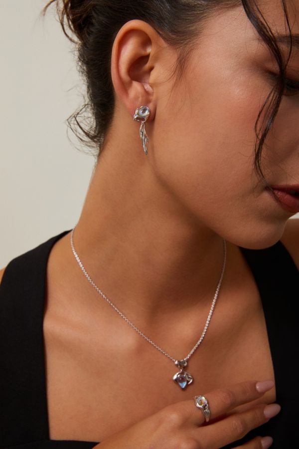 Serein｜月光石耳環 珍珠耳環、絲帶耳環推薦、雕塑感耳環、氣質耳環、銀色珍珠耳環、金色耳環、Badie Lovely飾品