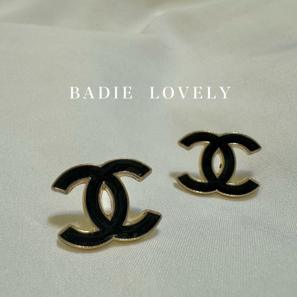 Chanel 黑色金邊logo耳環 Chanel 黑色金邊logo耳環